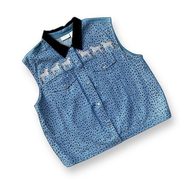 220 Hickory Jackets & Blazers - Vintage Sleeveless Denim Embroidered Zebra Button-Up Vest - Blue